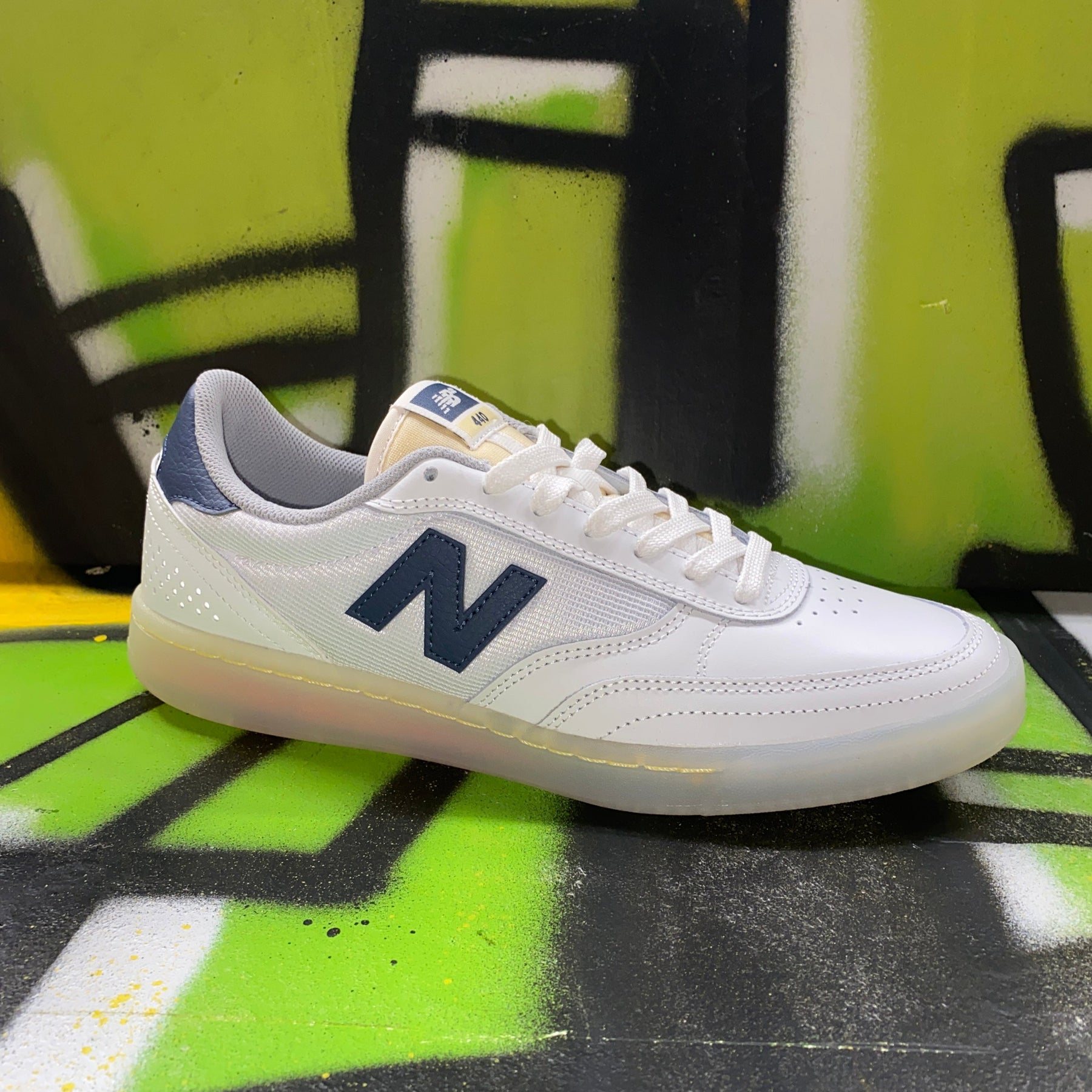 New Balance Numeric - NM 440 Skate - White/Navy/Orange/Translucen – Change